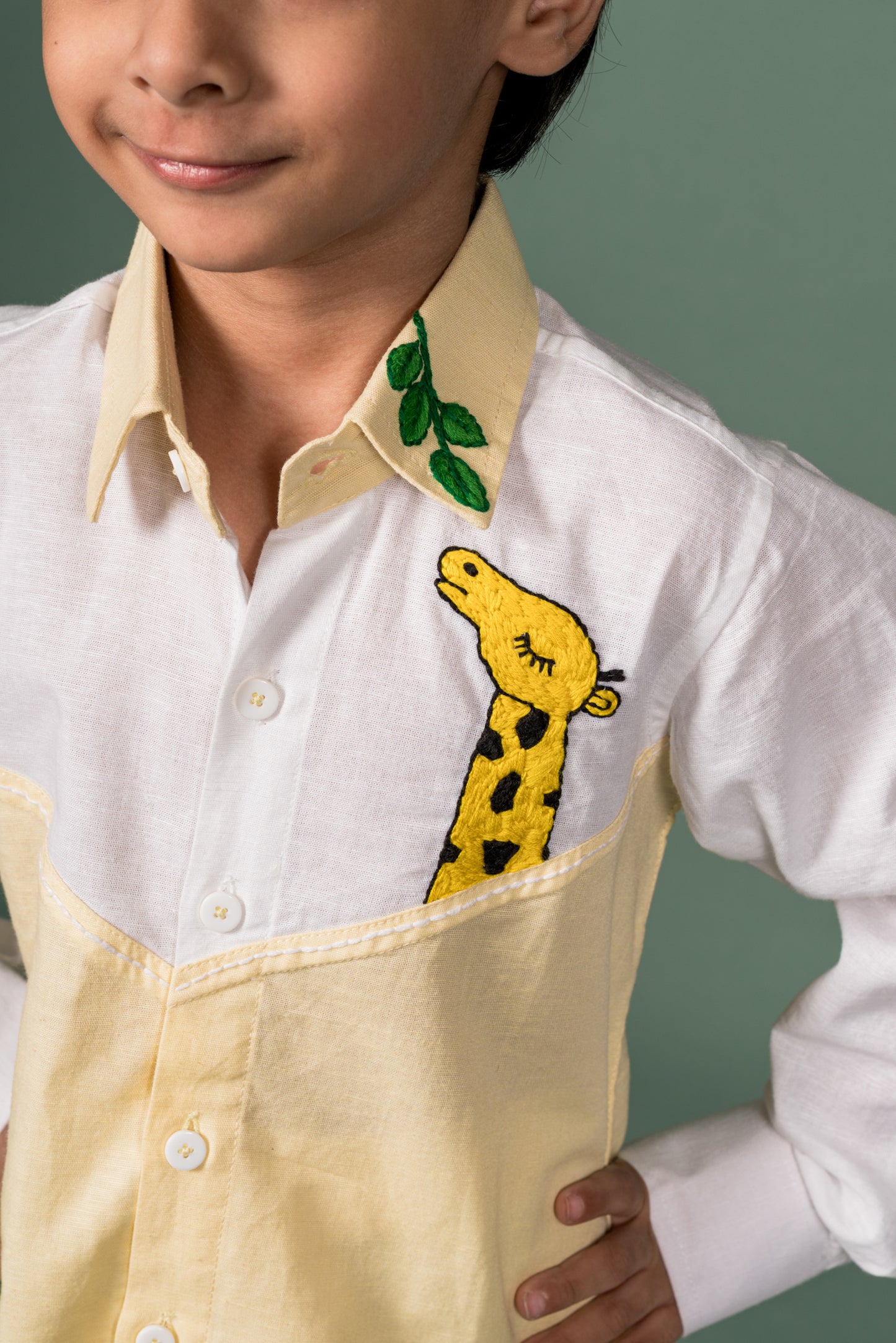 Giraffe Yellow White Shirt Pant Set